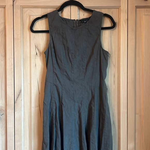 Theory Dresses & Skirts - Theory sleeveless dress sleeveless SZ 6